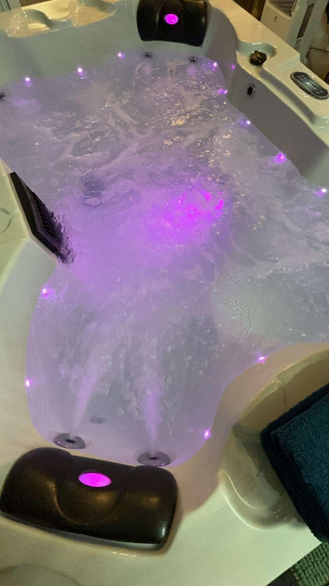 Suite Jacuzzi "Spa Privatif " Appartement Jacuzzi Toulouse Exterior photo
